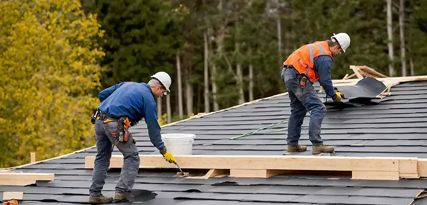 Garage Felt Roof Replacement in Sammamish